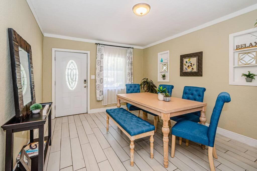 Beautiful Pool House In Old Seminole Heights! Villa Tampa Buitenkant foto